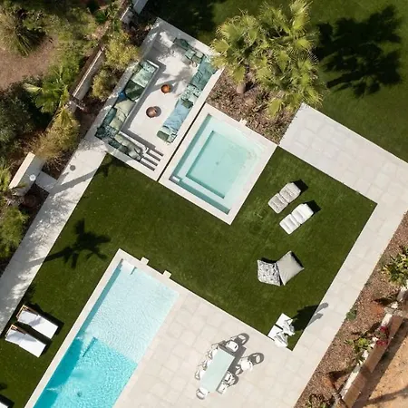 Contemporary Near Sitges Hills *