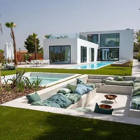Contemporary Near Sitges Hills L'Arbocar
