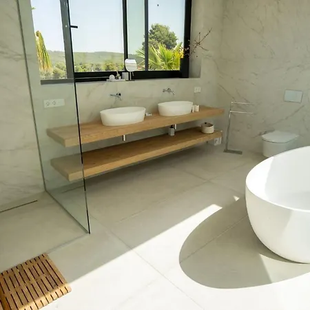 Villa Contemporary Near Sitges Hills *