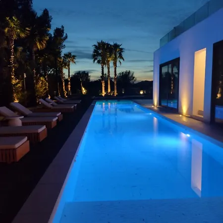 Contemporary Near Sitges Hills *